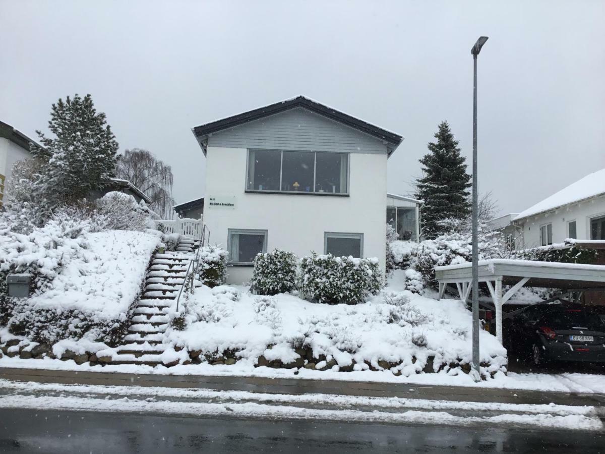 Mit Bed & Breakfast Колдинг Экстерьер фото